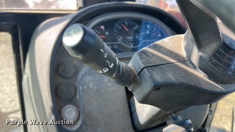 image for item YA1979 2004 AGCO GT65 MFWD tractor