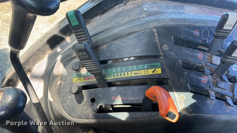 image for item YA1979 2004 AGCO GT65 MFWD tractor