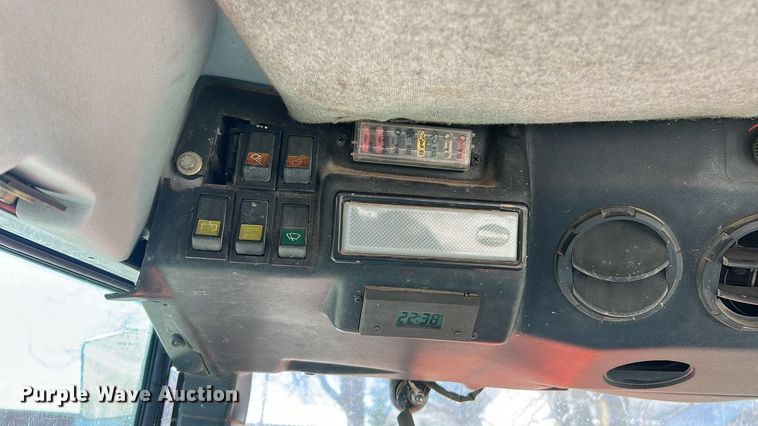 image for item YA1979 2004 AGCO GT65 MFWD tractor