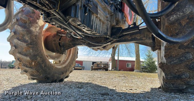 image for item YA1979 2004 AGCO GT65 MFWD tractor