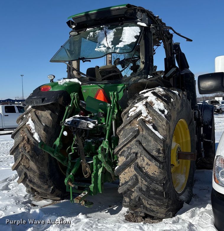 image for item YA1988 2018 John Deere 8245R MFWD tractor