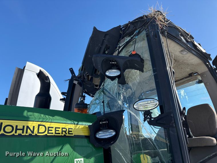 image for item YA1988 2018 John Deere 8245R MFWD tractor