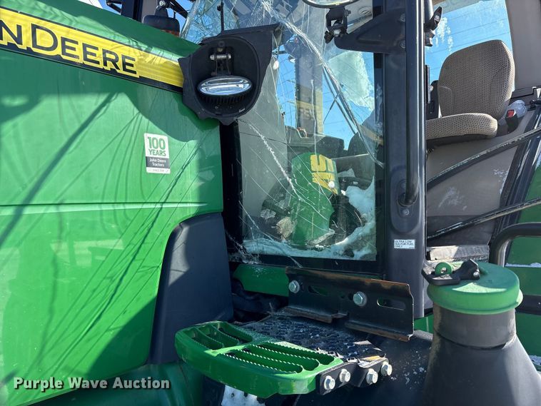 image for item YA1988 2018 John Deere 8245R MFWD tractor