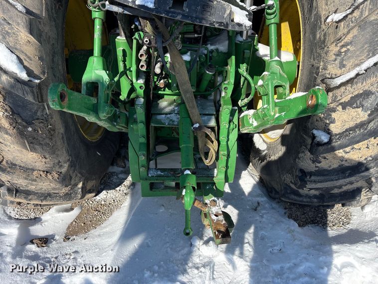 image for item YA1988 2018 John Deere 8245R MFWD tractor