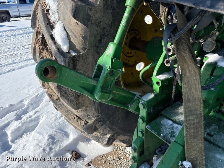 image for item YA1988 2018 John Deere 8245R MFWD tractor