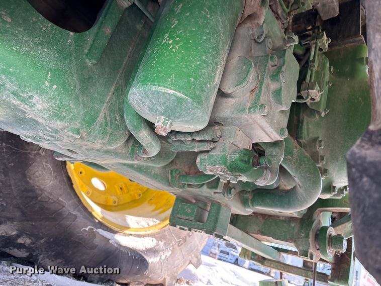 image for item YA1988 2018 John Deere 8245R MFWD tractor