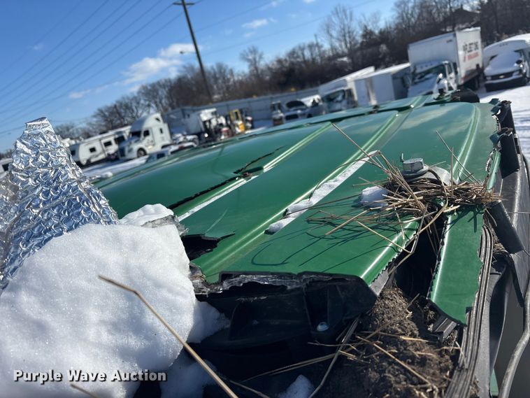 image for item YA1988 2018 John Deere 8245R MFWD tractor