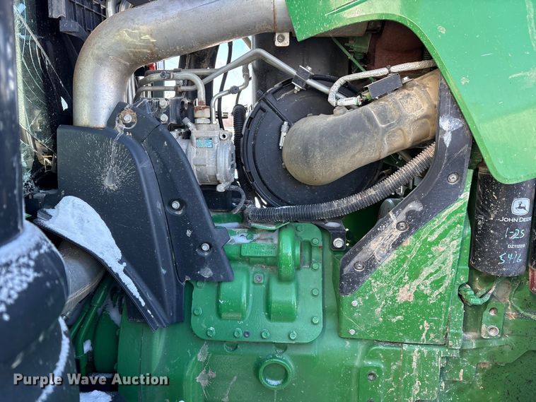 image for item YA1988 2018 John Deere 8245R MFWD tractor