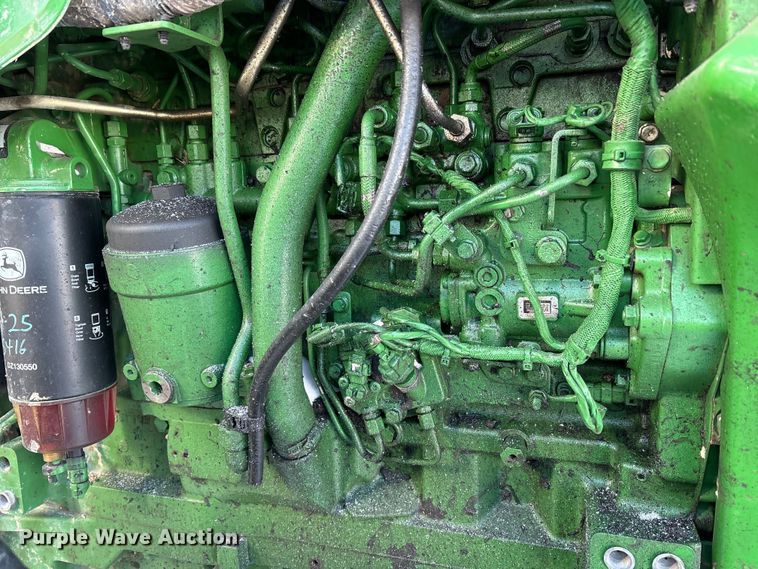 image for item YA1988 2018 John Deere 8245R MFWD tractor