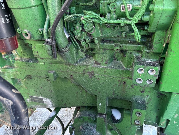 image for item YA1988 2018 John Deere 8245R MFWD tractor