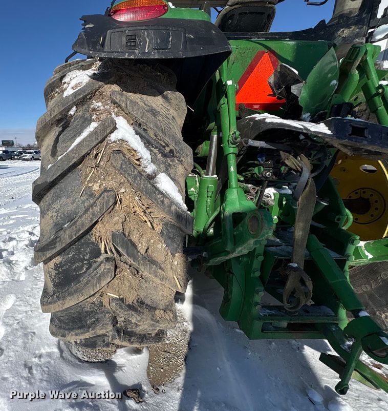 image for item YA1988 2018 John Deere 8245R MFWD tractor