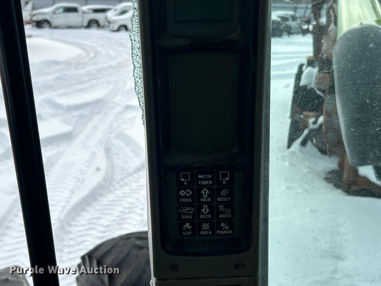 image for item YA2102 2006 Case IH MX275 4WD tractor