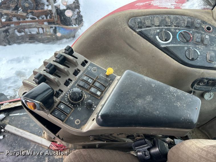 image for item YA2102 2006 Case IH MX275 4WD tractor