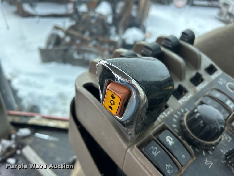 image for item YA2102 2006 Case IH MX275 4WD tractor