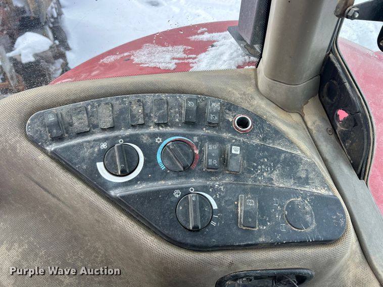 image for item YA2102 2006 Case IH MX275 4WD tractor