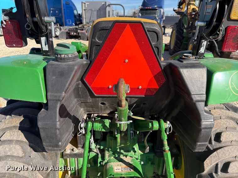 image for item YA2167 2022 John Deere 3035D MFWD tractor
