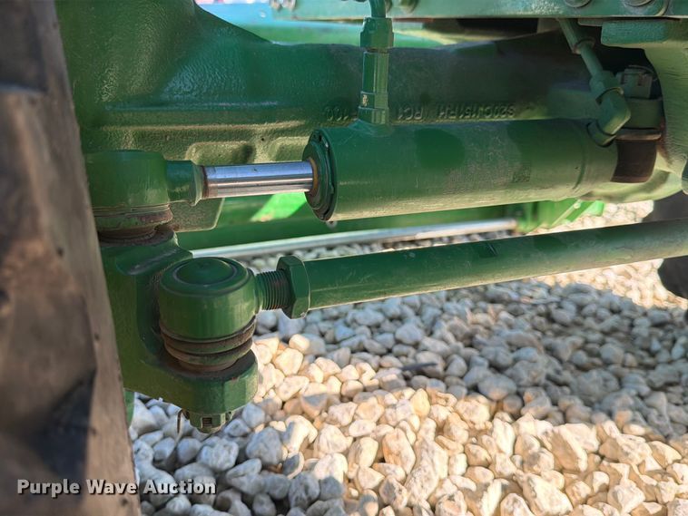 image for item YA2167 2022 John Deere 3035D MFWD tractor