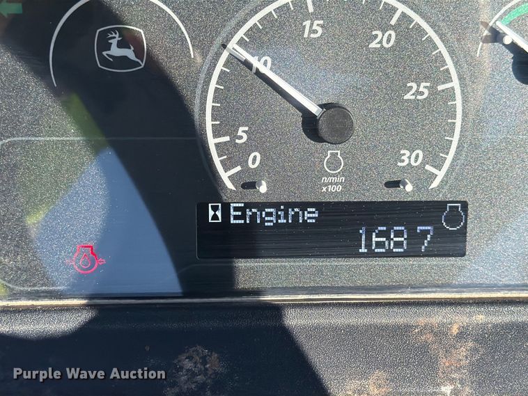 image for item YA2167 2022 John Deere 3035D MFWD tractor