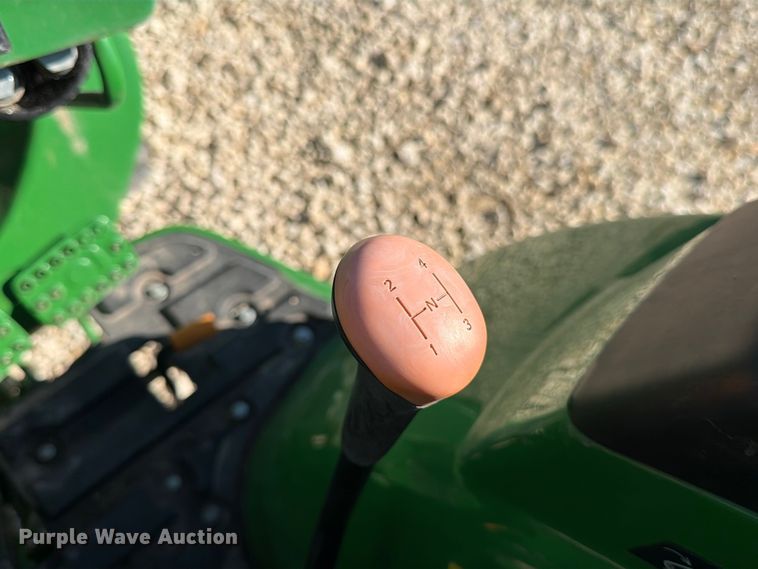 image for item YA2167 2022 John Deere 3035D MFWD tractor