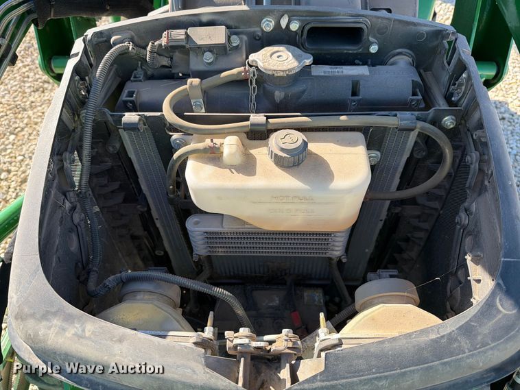 image for item YA2167 2022 John Deere 3035D MFWD tractor