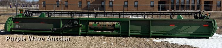 image for item YA2210 2010 John Deere 635F Hydraflex flex head