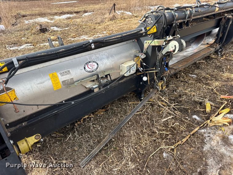 image for item YA2409 2012 Geringhoff MS800 North Star corn head