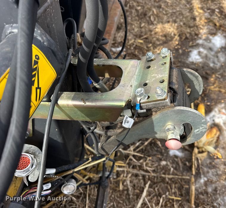 image for item YA2409 2012 Geringhoff MS800 North Star corn head