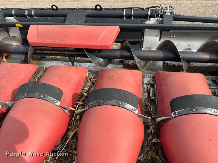 image for item YA2409 2012 Geringhoff MS800 North Star corn head