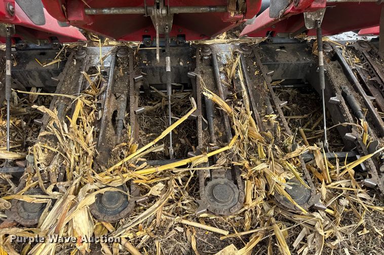 image for item YA2409 2012 Geringhoff MS800 North Star corn head