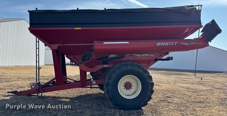 image for item YA2498 2008 Brent 1080 grain cart
