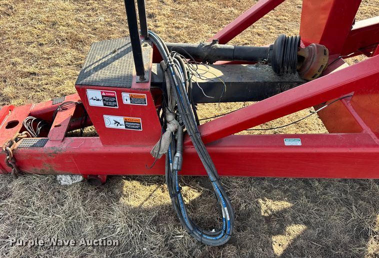 image for item YA2498 2008 Brent 1080 grain cart