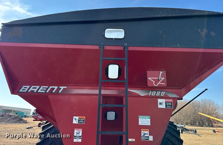 image for item YA2498 2008 Brent 1080 grain cart