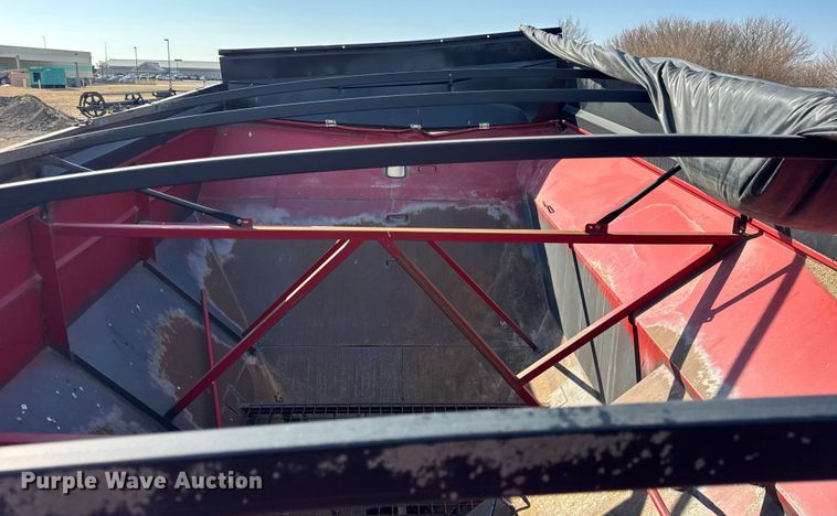 image for item YA2498 2008 Brent 1080 grain cart