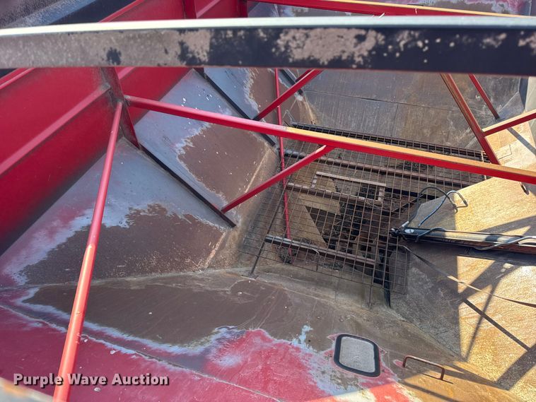 image for item YA2498 2008 Brent 1080 grain cart