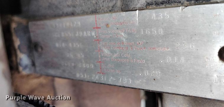 image for item DT0833 1996 Peterbilt 379 semi truck