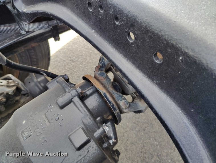 image for item DT0868 2016 Kenworth T680 semi truck