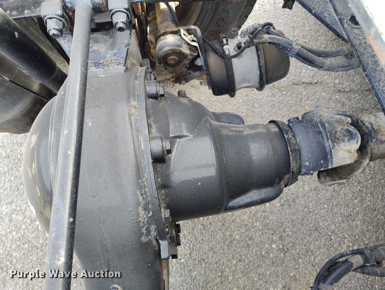 image for item DT0868 2016 Kenworth T680 semi truck