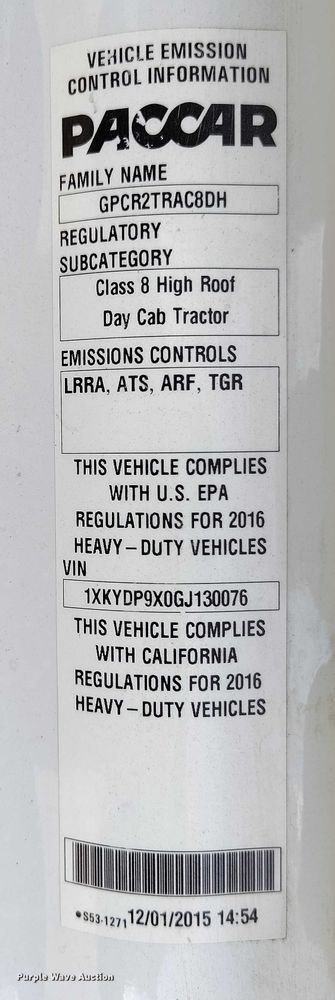 image for item DT0868 2016 Kenworth T680 semi truck