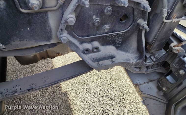 image for item DT0871 2018 Peterbilt 579 semi truck