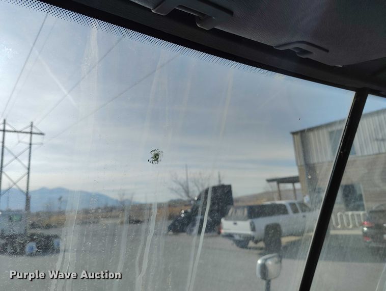 image for item DT0872 2016 Freightliner Cascadia 125 semi truck