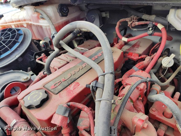 image for item DT0882 2017 Freightliner Business Class M2 delivery truck