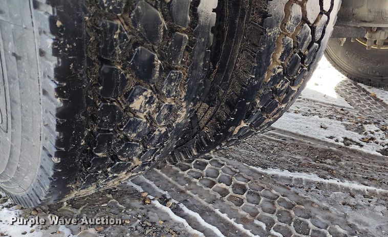 image for item DT0882 2017 Freightliner Business Class M2 delivery truck