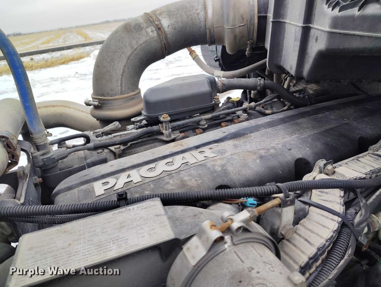 image for item DT0889 2020 Kenworth W990 semi truck