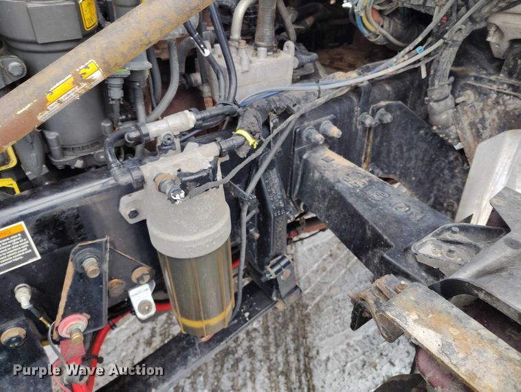 image for item DT0889 2020 Kenworth W990 semi truck