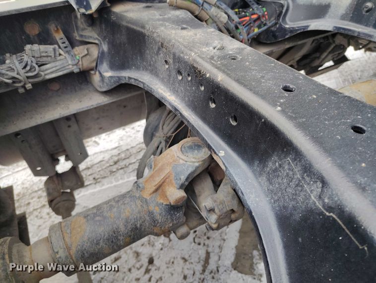 image for item DT0890 2020 Kenworth W990 semi truck