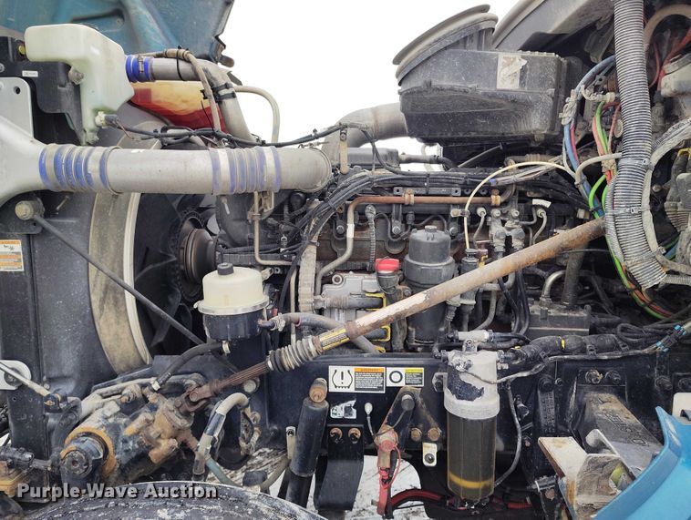 image for item DT0890 2020 Kenworth W990 semi truck