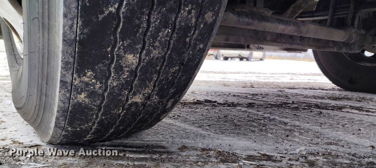 image for item DT0890 2020 Kenworth W990 semi truck