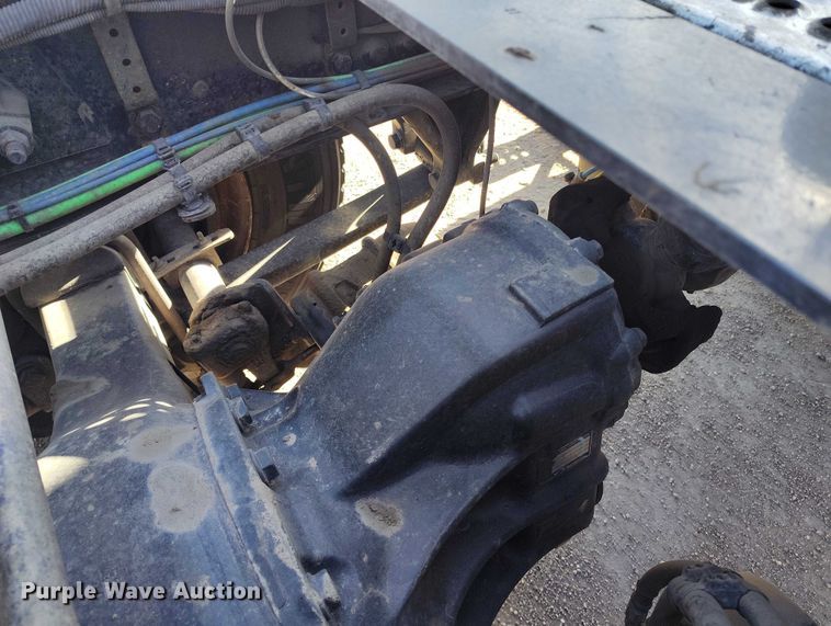 image for item DT0894 2018 Freightliner Cascadia 125 semi truck