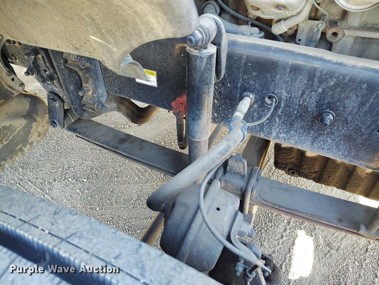 image for item DT0894 2018 Freightliner Cascadia 125 semi truck