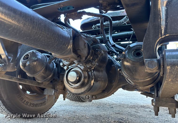 image for item DU0364 2020 International LT625 semi truck